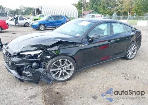 2025 Audi A5 Sportback Premium 45 Tfsi S Line Quattro S Tronic z USA, uszkodzony, nr VIN WAUDACF54SA014738